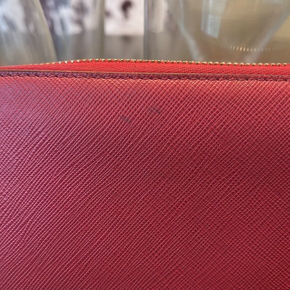 Authentic Prada Pink Wallet - Picture 5 of 15